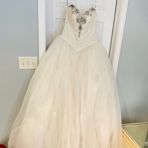 Maggie Sottero Wedding, Prom or Cotillion Dress. Work once. Unaltered.